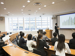 轻便办公 丽讯DX864无线投影会议应用