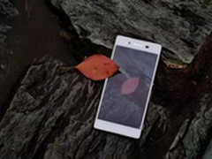 四色齐上阵 索尼Z3+双卡双待智能机热促