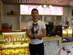 随心所欲一起玩西安魔力网咖邓淇文专访