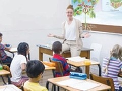 松下短焦投影机新品 畅想无线共享