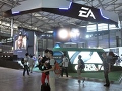 京天华盛双路水冷i7主机首发亮相EA展