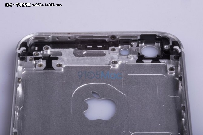 iPhone 6s逻辑板曝光 网速升一倍