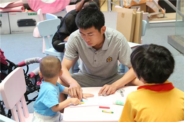 佳能深耕华北区市场 携用户享色彩生活