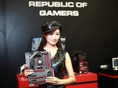 华硕惊艳ChinaJoy2015不仅Showgirl好看