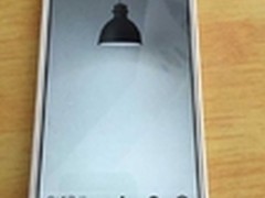 真机首次曝光 小锤子手机命名U1