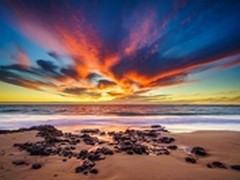 索尼三剑客镜头FE 16-35mm F4 ZA解析