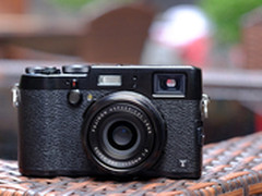 传富士X100T的后续机型 仍是APS-C画幅