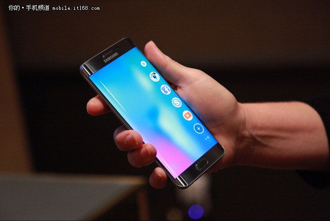 三星Galaxy S6 Edge PlusNote 5发布