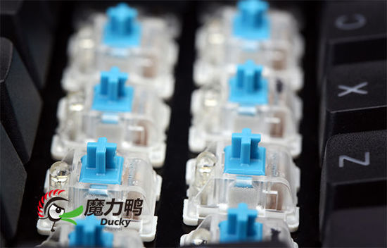 魔力鸭Ducky发布2108 S2高性能机械键盘