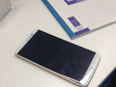 或搭载裸眼3D PPTV手机明日发布