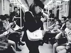 当我们面对面玩游戏时 我们在玩些什么