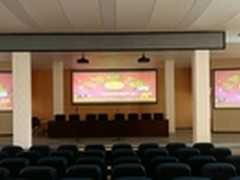 松下工程投影机走进长春市第69中学