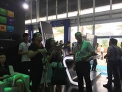 乐视超级手机、超级电视亮相博览会