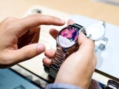华为携HUAWEI WATCH发力高端市场