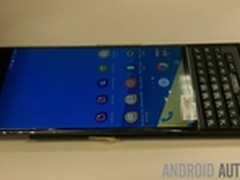 18MP镜头 曲面屏黑莓Venice泄露