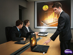 明基投影机再升级 创新引领商业新应用