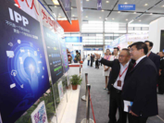 高精尖展品汇聚科博会长虹展区人气爆棚