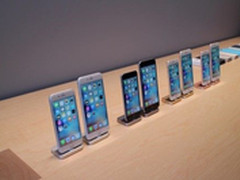 抵制黄牛 苹果零售店25日不售新iPhone