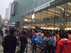iPhone6s开卖首日 京东“光速”送新机