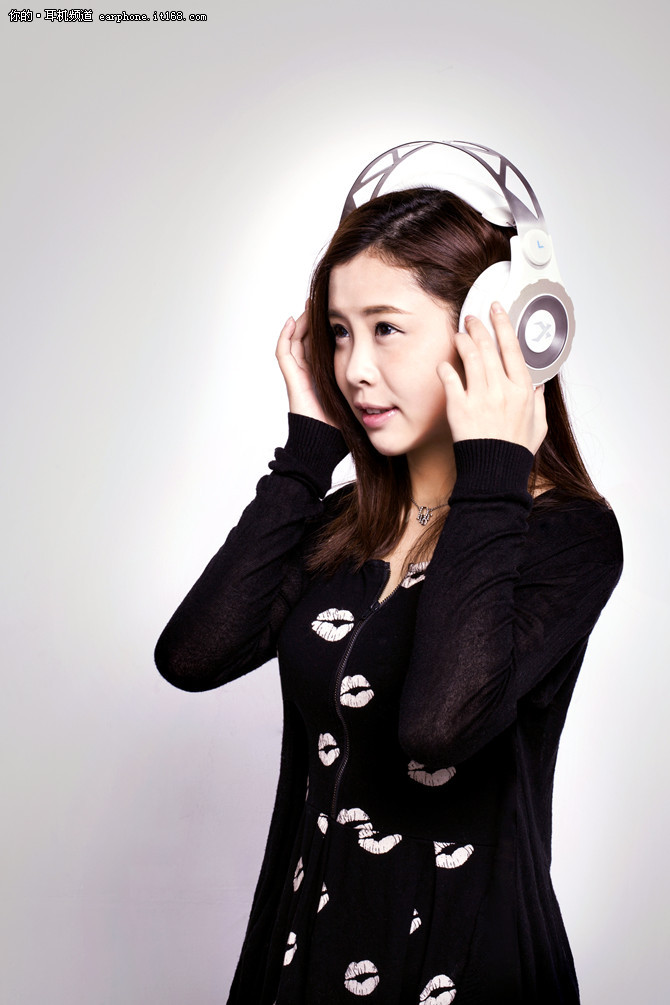 源于极寒雪域西伯利亚电竞耳机品牌故事-IT16