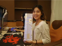 ONE-UP G400一样金属上盖不一样的工艺