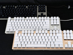 光谱随心换 雷柏V500RGB键盘售价299元