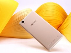 金属大屏拍照手机 OPPO A53正式上市