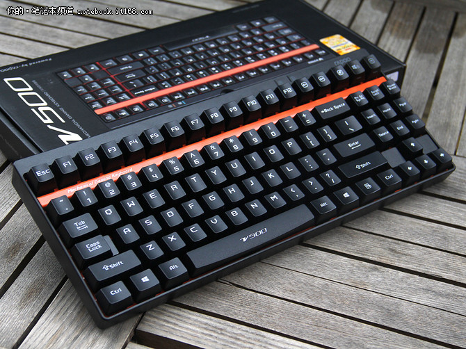 双十一游戏利器 雷柏V500机械键盘仅199