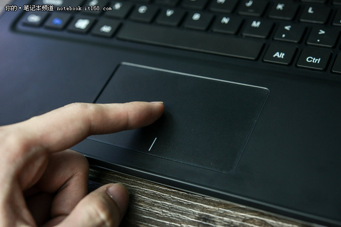 笔记本鼠标没反应_电脑鼠标动不了笔记本上可以用_笔记本电脑鼠标怎么用