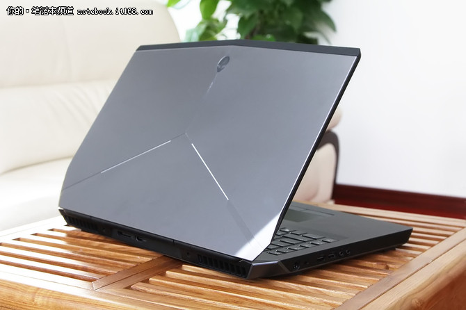 外星人再进化 2015新款alienware17评测