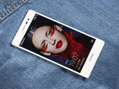 上代旗舰竟沦为千元机 华为P7仅995元
