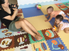 爬爬爬 不拍点视频都对不起这两个活宝