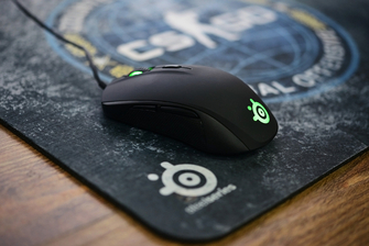 走近不科学 赛睿rival 100游戏鼠标试玩