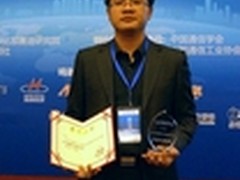 3倍光学变焦！华硕叶柏佑获技术人物奖