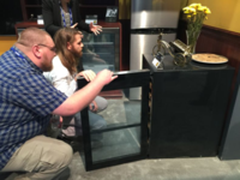 温湿度波动0.1 卡萨帝酒柜媲美顶级酒窖