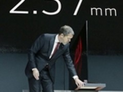CES2016：LG推超薄电视 仅4张信用卡厚