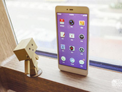 799元起 全网通版坚果手机今日现货发售