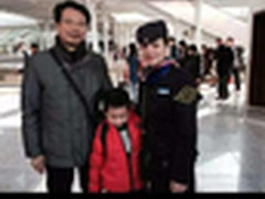 儿童智能手表春运必备！孩子用糖猫获救