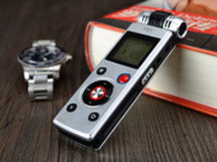 可靠双供电功能 爱国者R6622录音笔试用