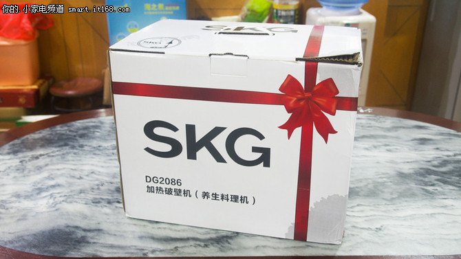 煲汤连渣都不剩 skg养生破壁机评测