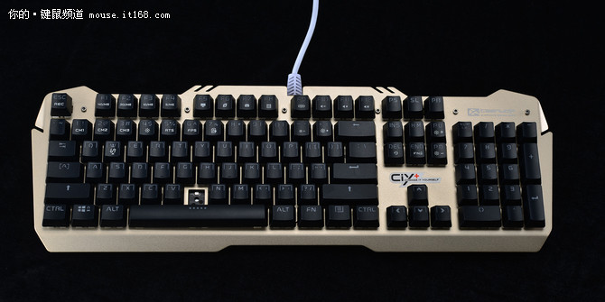 茶黑随心换 狼派虚空风暴机械键盘简评