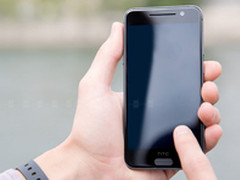 Home键酷似魅族 HTC M10真机曝光