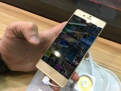 无边框惊艳世界 努比亚全线产品亮相MWC