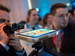 8.4英寸屏 中兴智能微投Spro plus发布