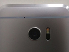 HTC One M10背面谍照曝光 支持激光对焦