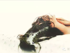 告别剪刀手 这样自拍不露脸都逼格满满