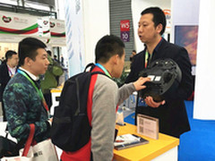 塔米创新SLAM技术扫地机亮相AWE2016