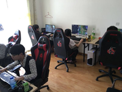 雷神电竞LOL积极备战 全力以赴进击LSPL