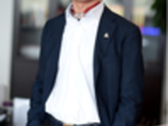 宏图三胞变身新奇特潮店迎全面战略转型