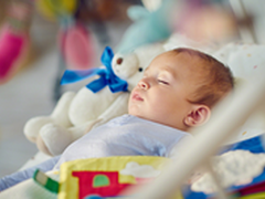 磨人的熊孩子，信不信我拍你